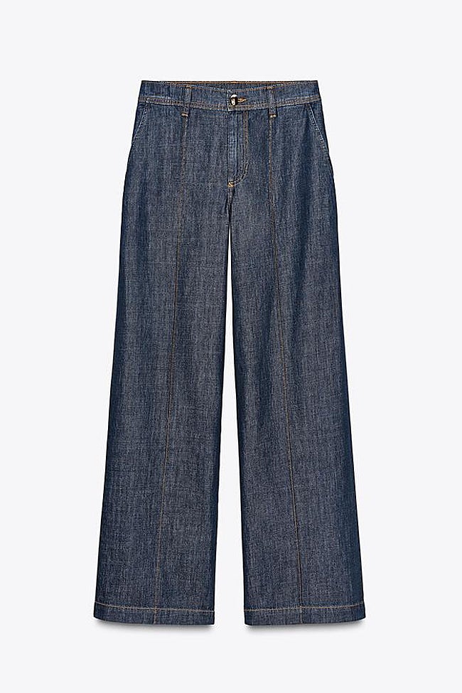 Vaqueros con pinzas de Zara (27,99 euros)