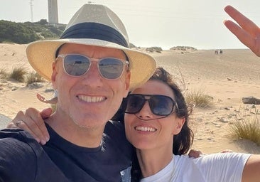 Borja Sémper vuelve al trabajo: así ha afrontado con Bárbara Goenaga este mes y medio desde que le diagnosticaron el cáncer