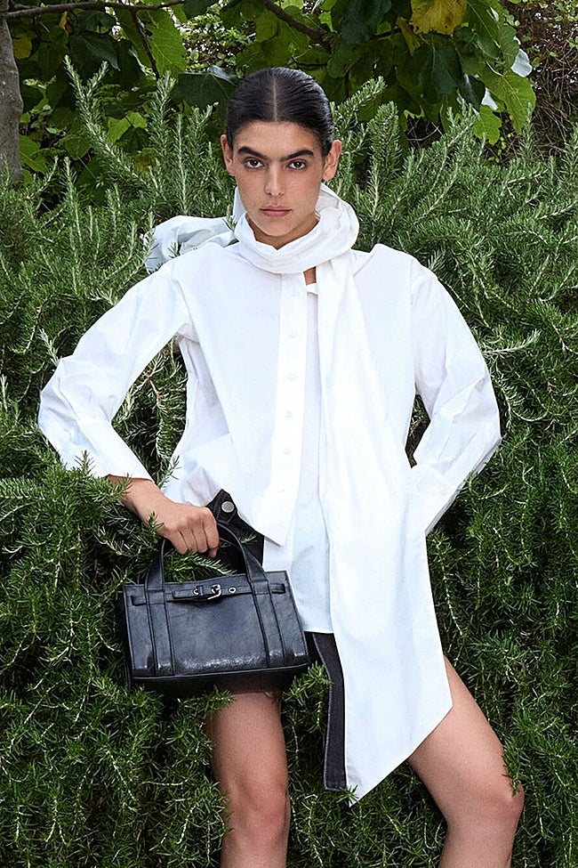 Camisa blanca de Parfois (32,99 euros)