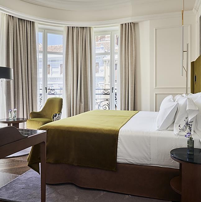 Una de las habitaciones del Palacio Gran Vía de Granada, el hotel ideal para conocer la ciudad andaluza este otoño.