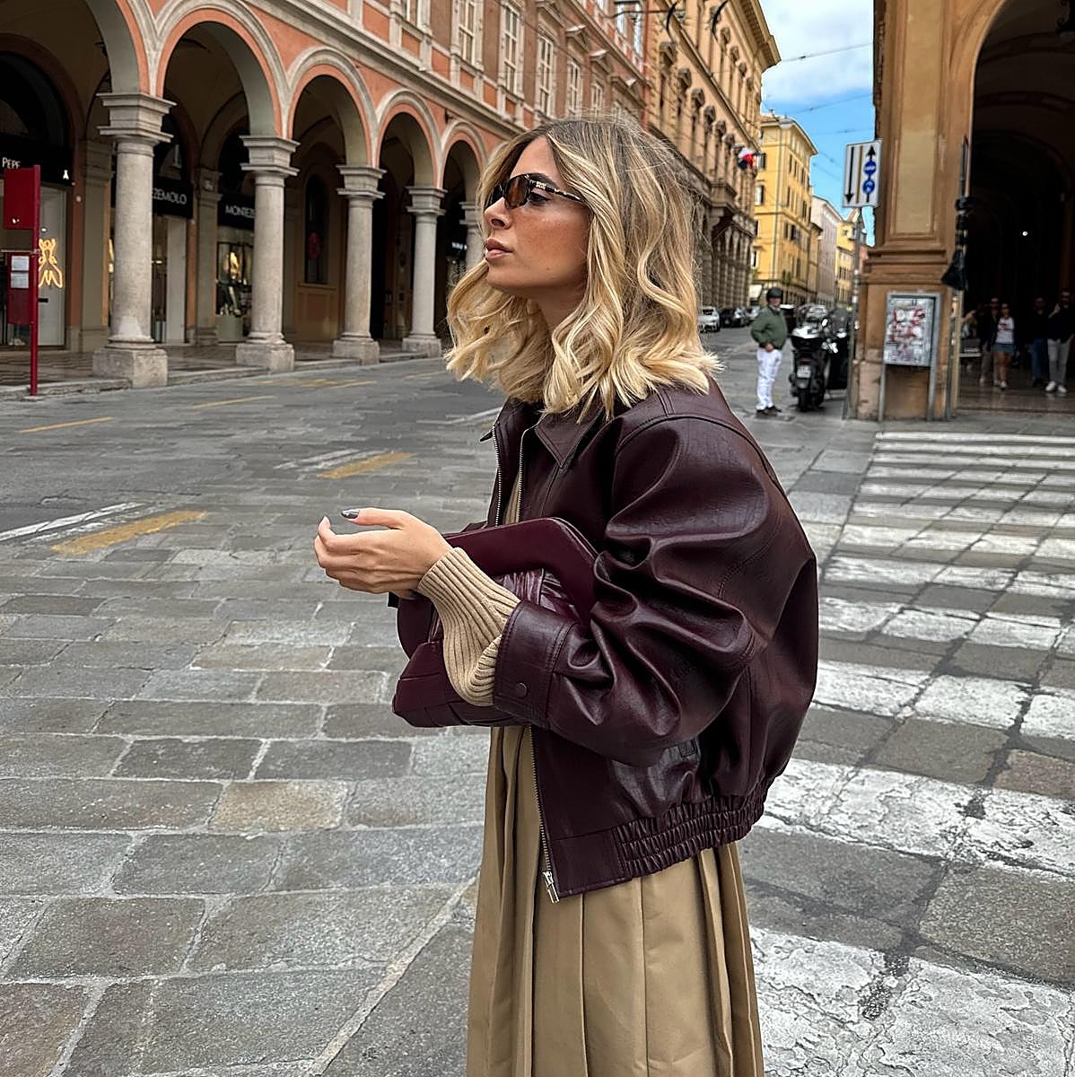 Las bombers más estilosas y elegantes para completar los looks de entretiempo