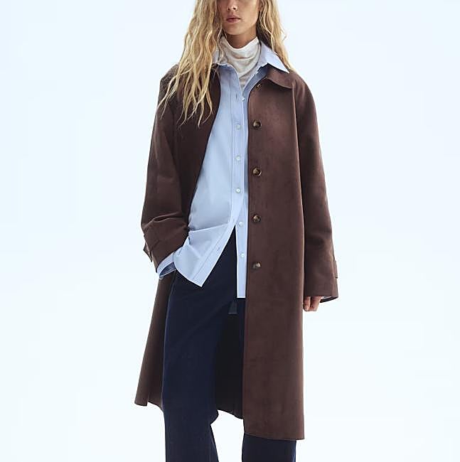 Abrigo marrón de H&M, 59,99 euros.