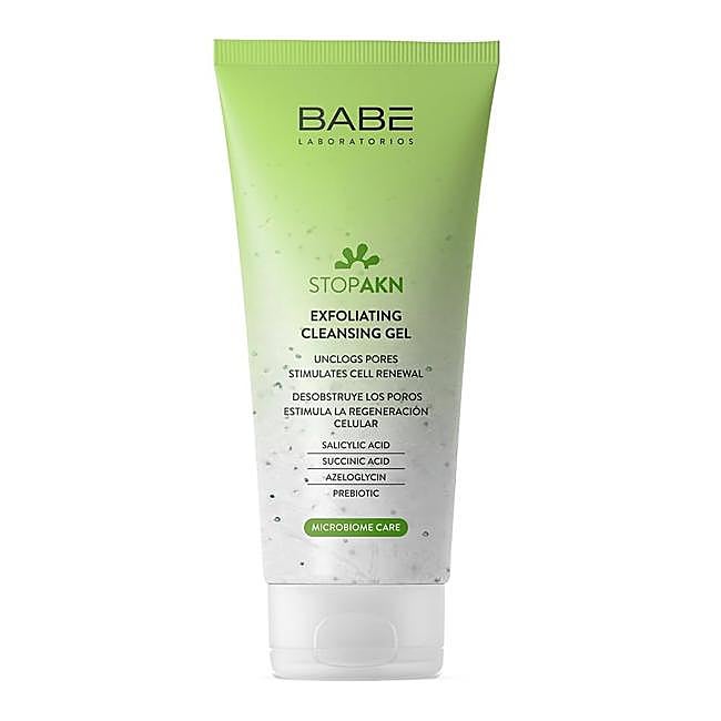 Laboratorios Babé Stop AKN Limpiador Facial Exfoliante.