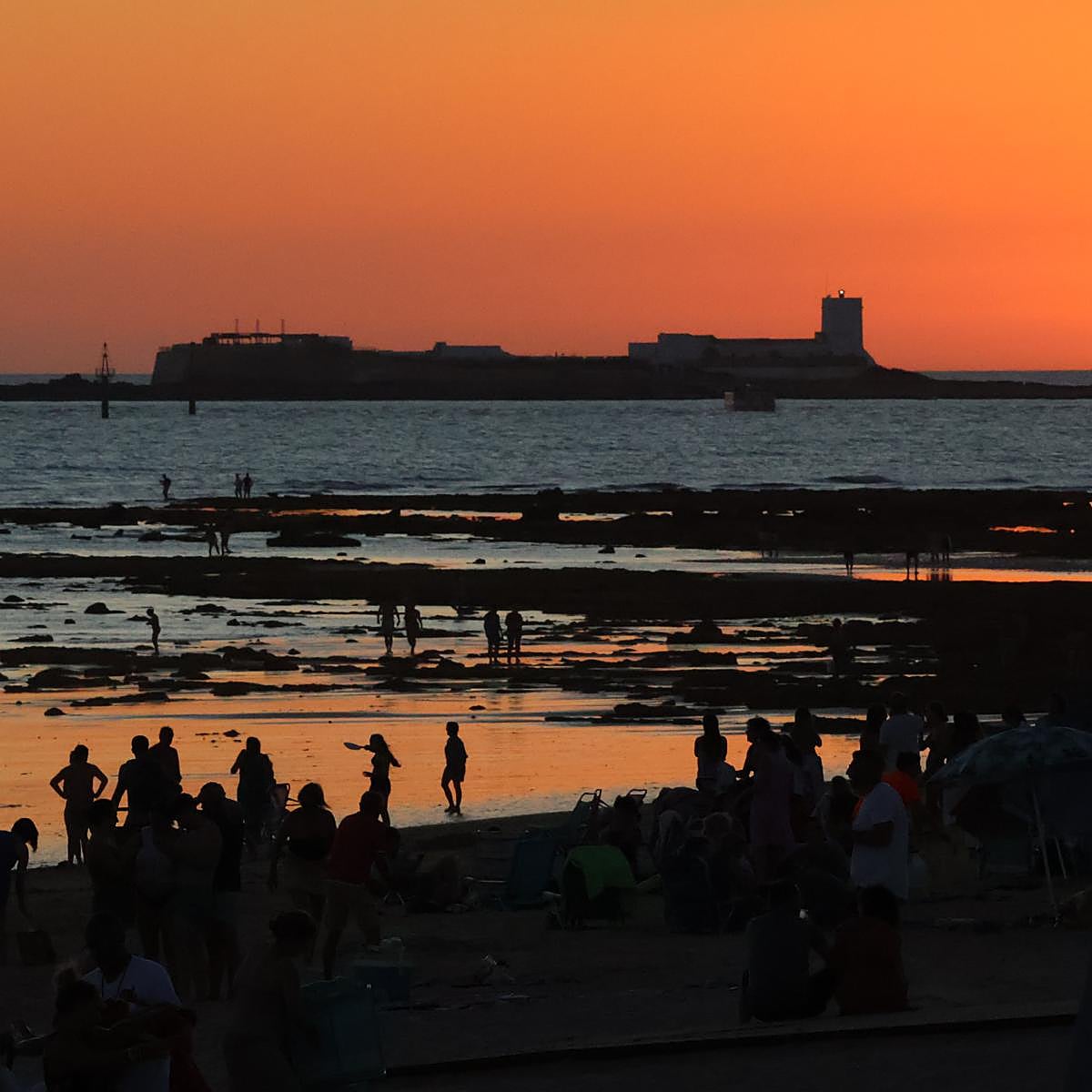 Castillo de Santi Petri desde la playa de la Barrosa, Chiclana de la Frontera, Cádiz