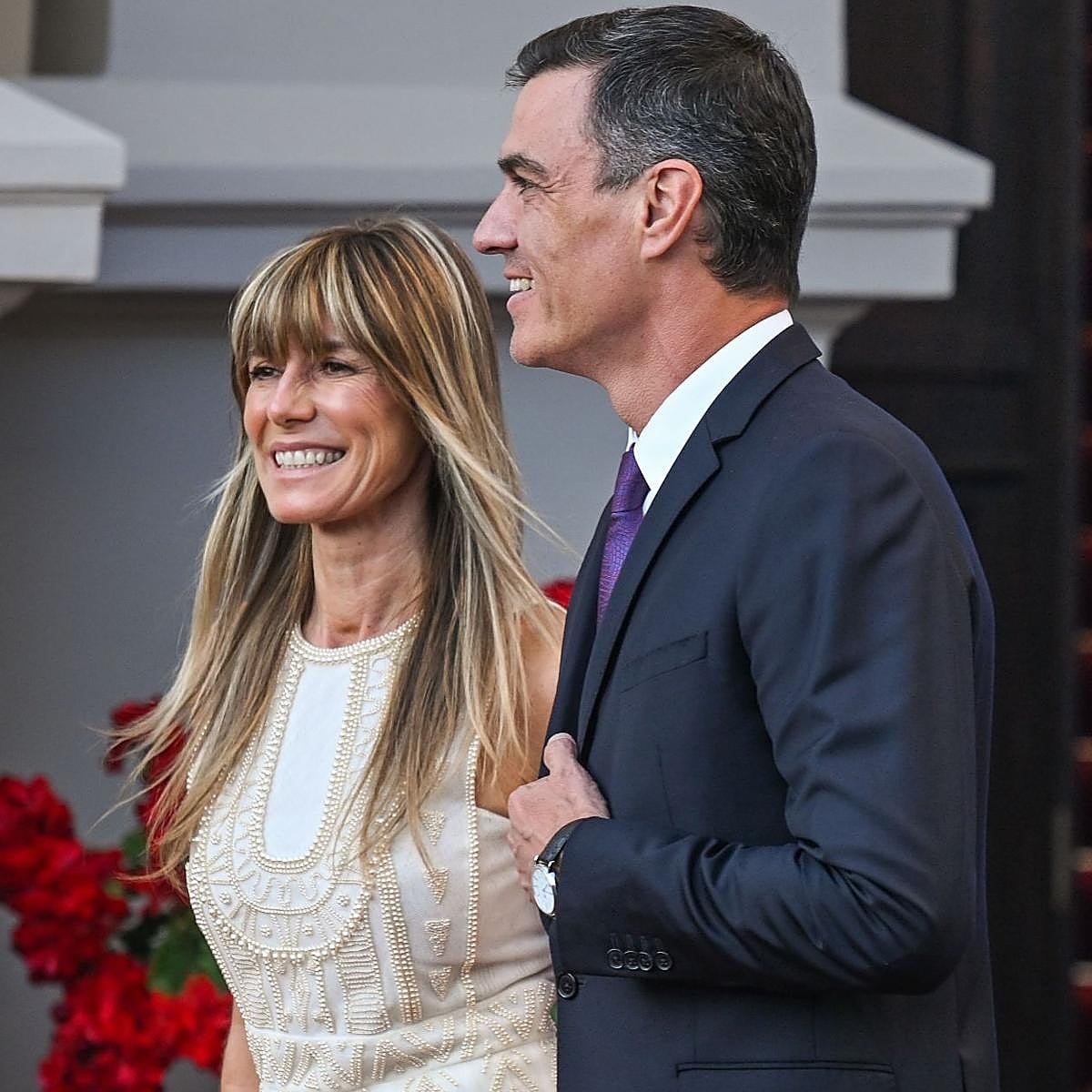 Pedro Sánchez y Begoña Gómez dan imagen de unidad.