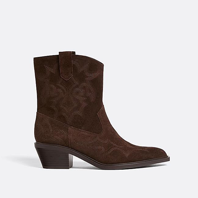 Botines de Stradivarius.