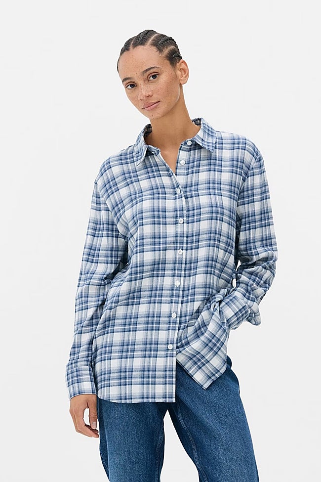 Camisa con estampado de cuadros de Primark (12 euros)