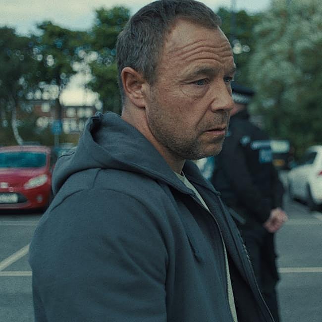 Stephen Graham en un fotograma de Adolescencia, un trabajo por el que ha conseguido su primera nominación a los premios Emmy.