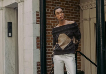 Las compras de Zara de la semana: camisas románticas, vestidos de punto y básicos de color marrón