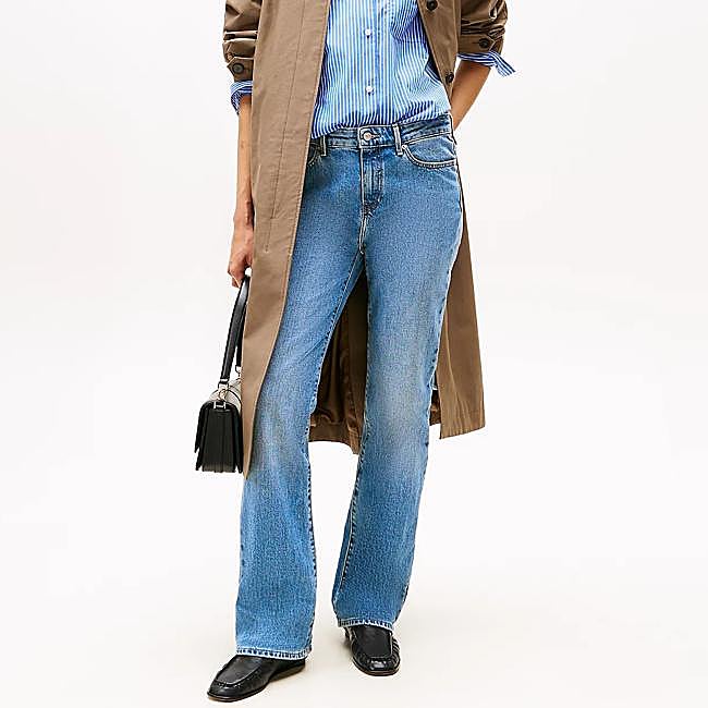 Vaquero azul medio de Tommy Hilfiger, 59 euros.