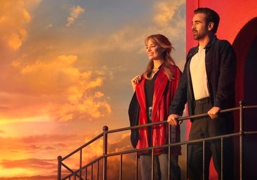 Margot Robbie y Colin Farrell en Un gran viaje atrevido y maravilloso.