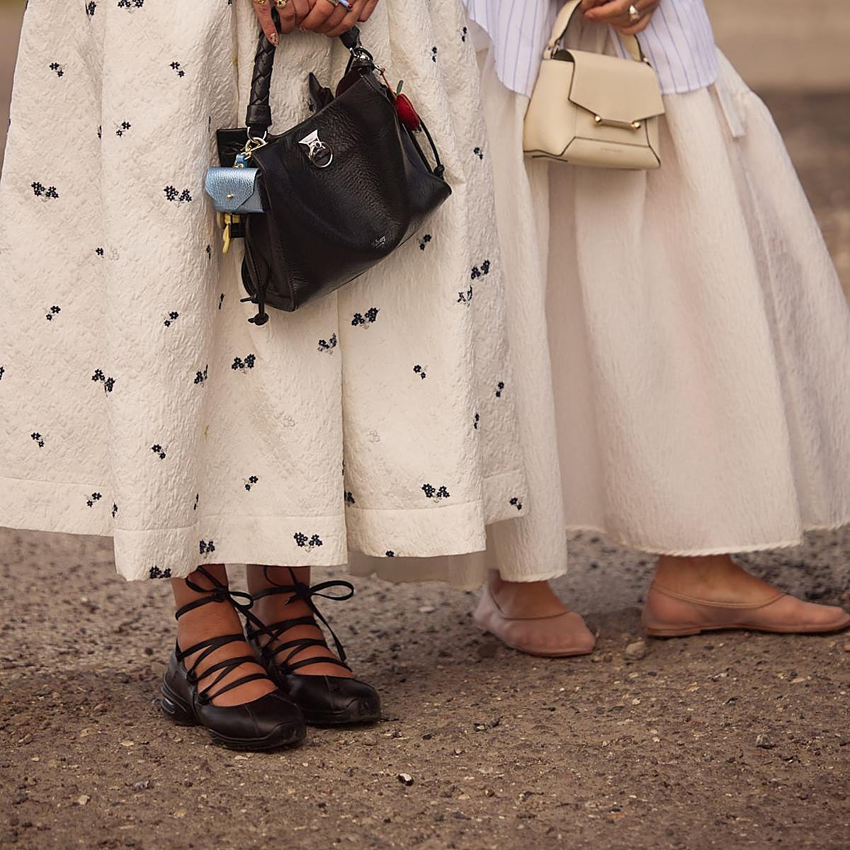 Las bailarinas cruzadas regresan esta temporada.