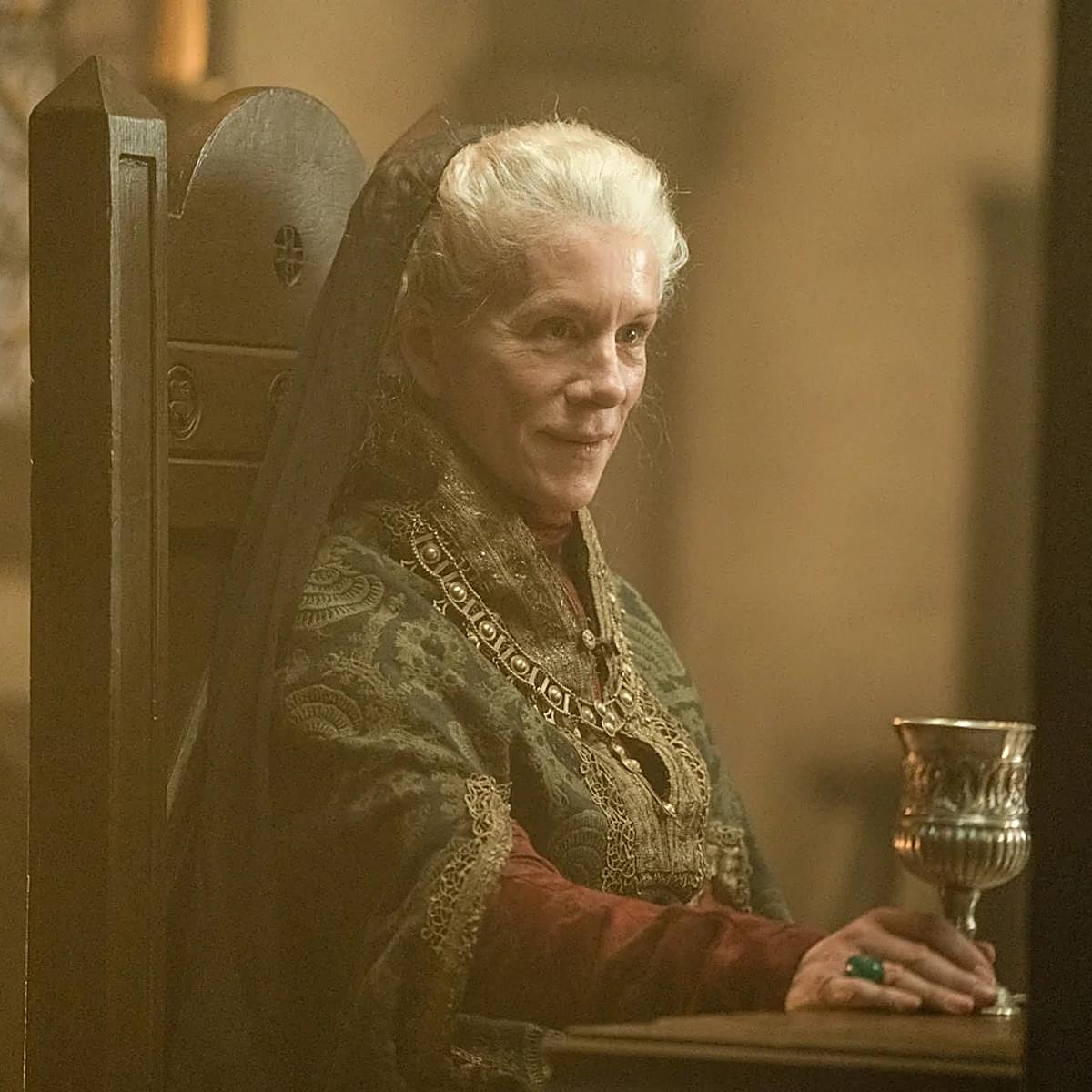 Juliet Stevenson como Emma de Normandía en una imagen de la miniserie británica Rey y conquistador.