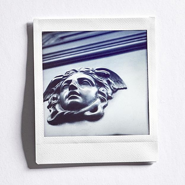 Imagen principal - Versace Embodied.