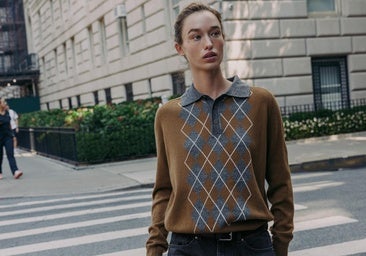 Esta temporada solo necesitas un jersey con rombos para elevar al máximo tus looks de otoño
