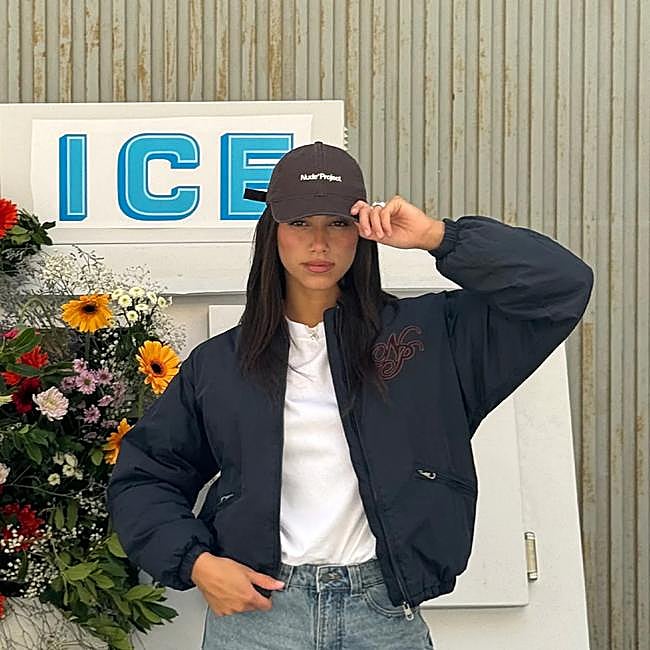 Bomber con cuello de pelo de Nude Project, 179 euros.