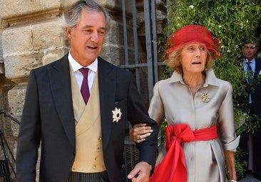 José Manuel Entrecanales y Blanca Domecq, en la boda de Claudia Osborne y José Entrecanales.