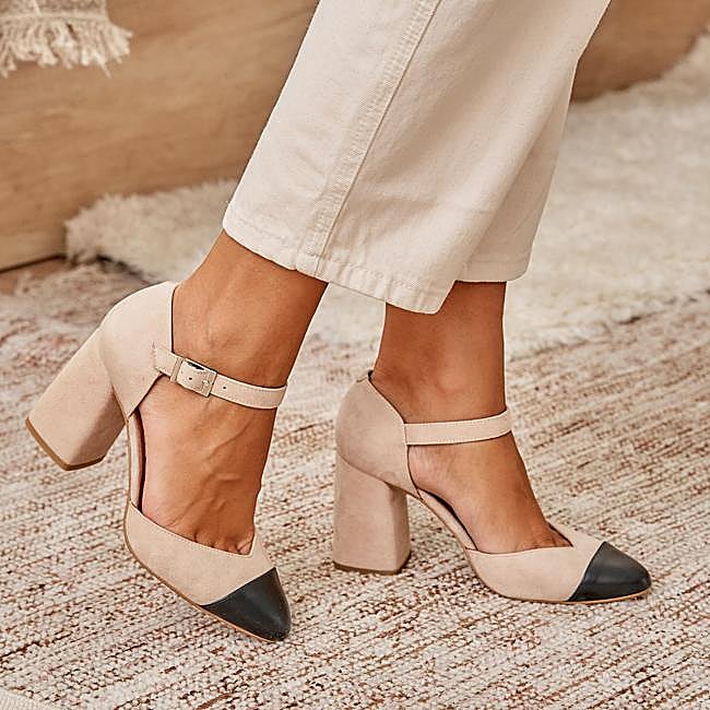 Mary Janes Punta Rosinea (105€)