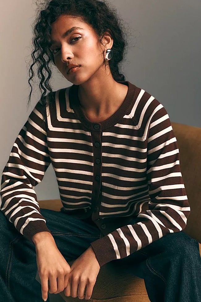 Chaqueta de rayas de Stradivarius (25,99 euros)