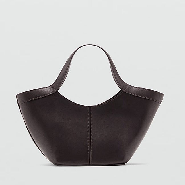 Bolso de mano de Mango (129 euros)
