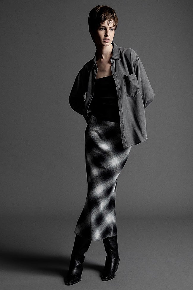 Falda estampada de Sfera (25,99 euros)