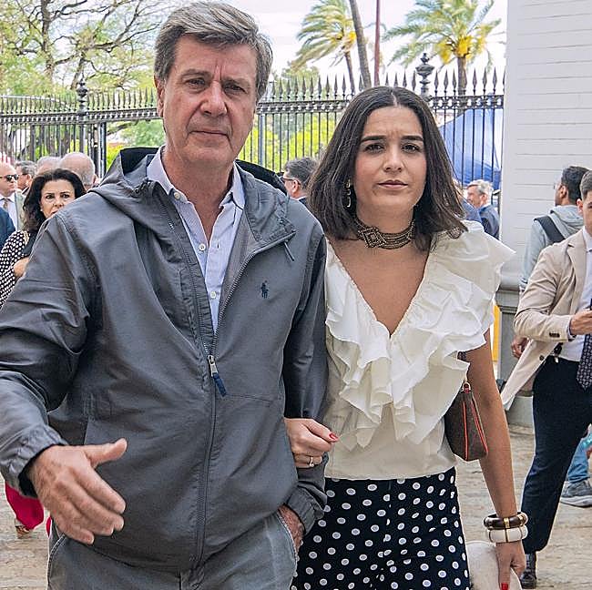 Cayetano Martínez de Irujo y Bárbara Mirjan ultiman los detalles de su boda.