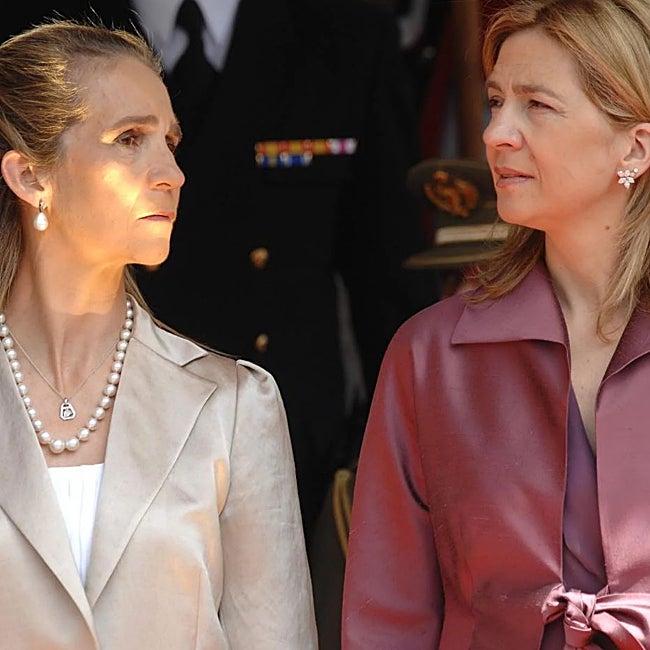 Las infantas regresan paulatinamente a la vida pública.