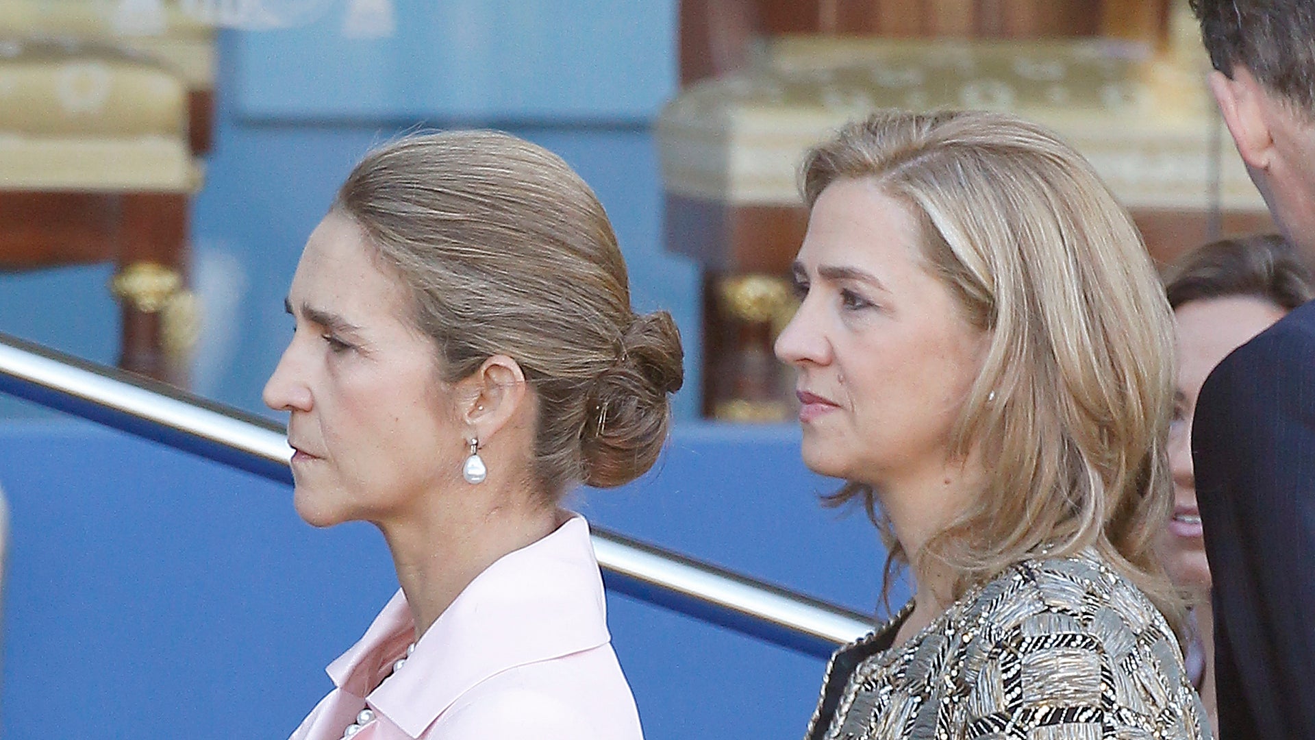 El significado de la reaparición conjunta en España de las infantas Elena y Cristina | Mujerhoy