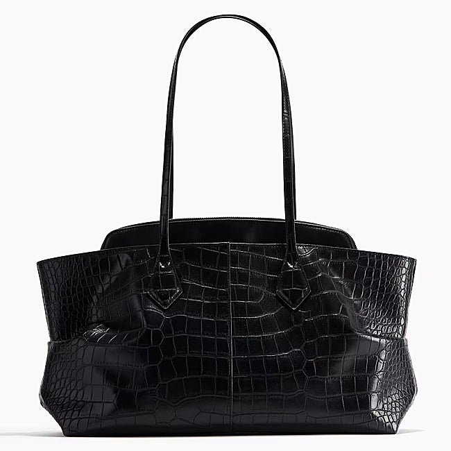 Bolso negro de H&M (54,95 euros)