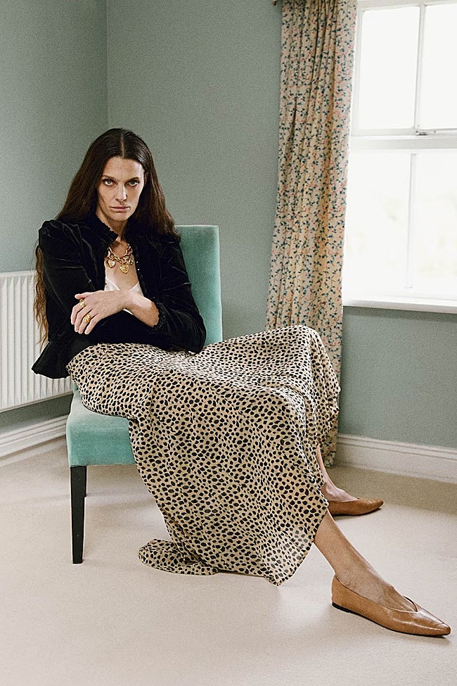 Falda con estampado animal de Sfera (35,99 euros)