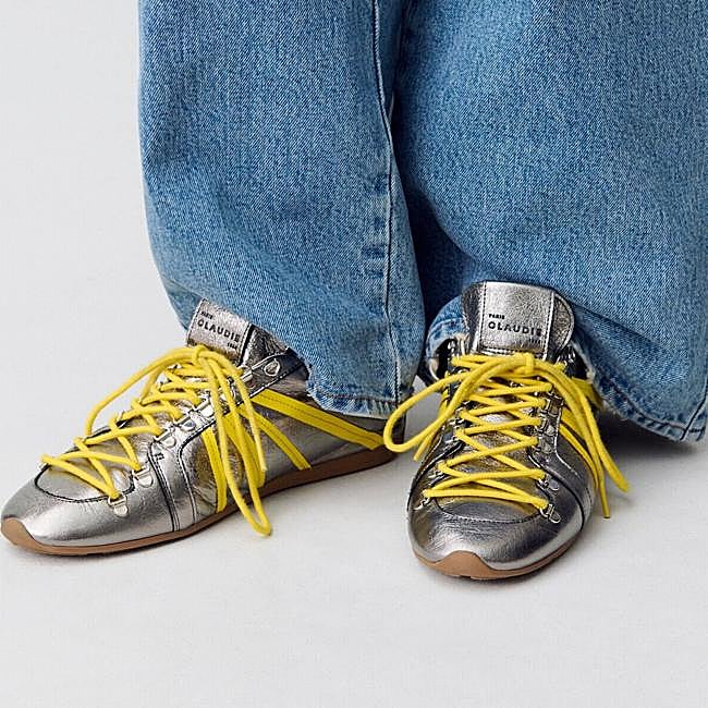 Zapatillas plateadas de Claudie Pierlot.