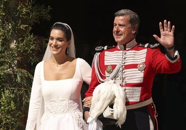 Quién es Beatriz de Arespacochaga, la amiga que Bárbara Mirjan más echó de menos en su boda y el motivo de su ausencia