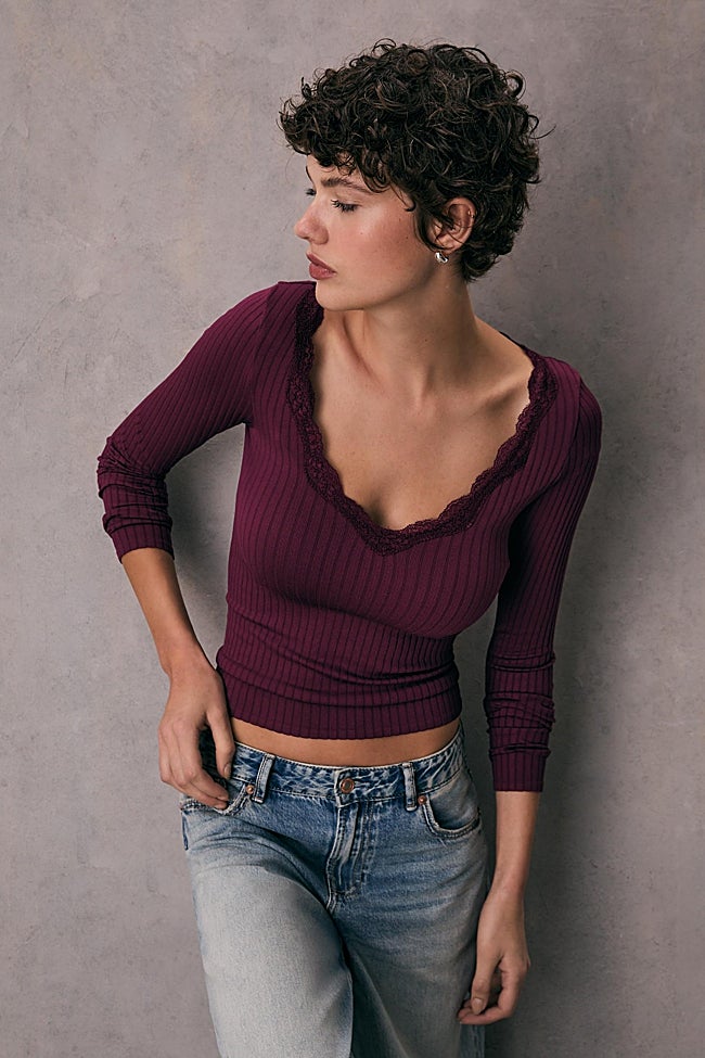 Top lencero de Stradivarius (15,99 euros)