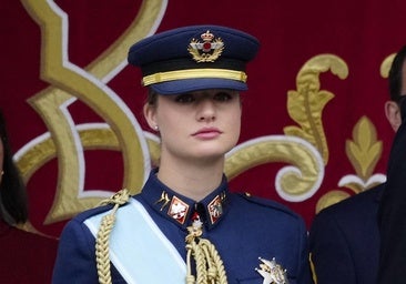 La princesa Leonor estrena nuevo uniforme del Ejército del Aire en el Día de la Hispanidad