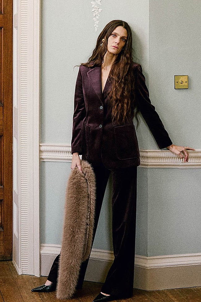 Pantalón de terciopelo de Sfera (39,99 euros)