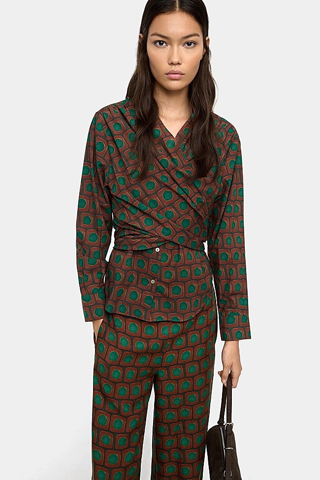 Blusa estampada de Parfois (27,99 euros)