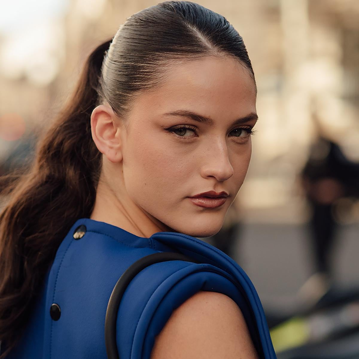 Cómo quitar las bolsas en menos de 15 minutos: sérums para el contorno de ojos que funcionan