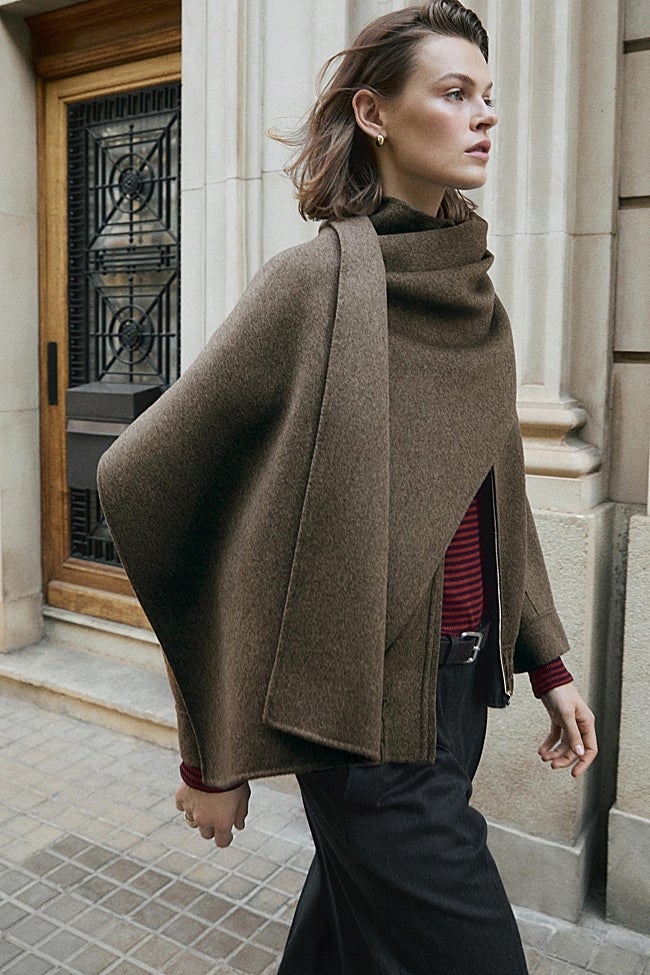 Abrigo de lana de Massimo Dutti (199 euros)