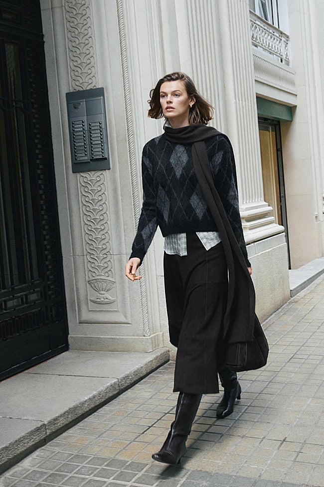 Jersey con estampado con rombos de Massimo Dutti (79,99 euros)