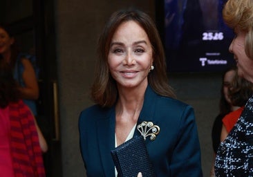 Las memorias de Isabel Preysler también tienen detractores.