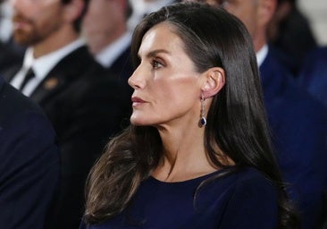 La reina Letizia en el acto homenaje a las víctimas de la DANA.