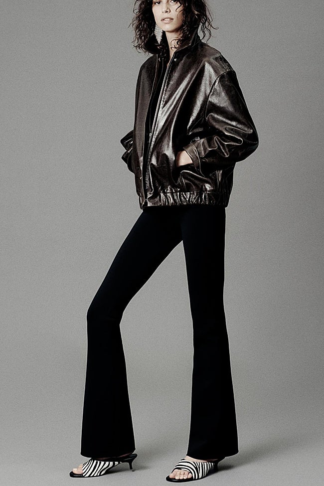 Zapatos estampados de Zara (49,99 euros)