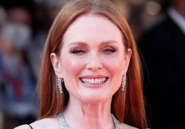 Julianne Moore.
