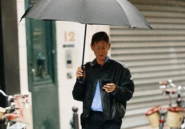 Los total looks en cuero están en auge.