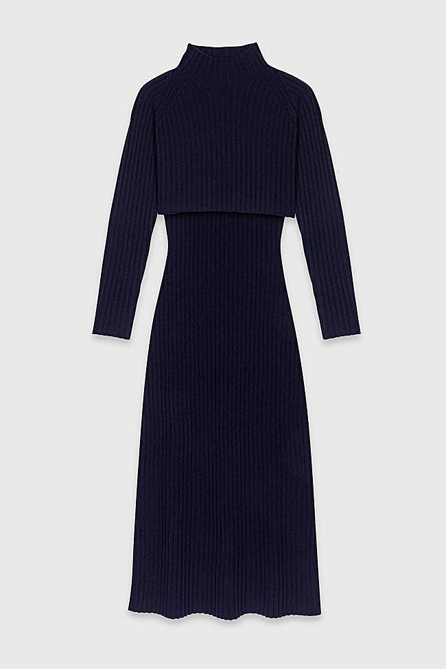 Vestido de punto con jersey desmontable (355€)