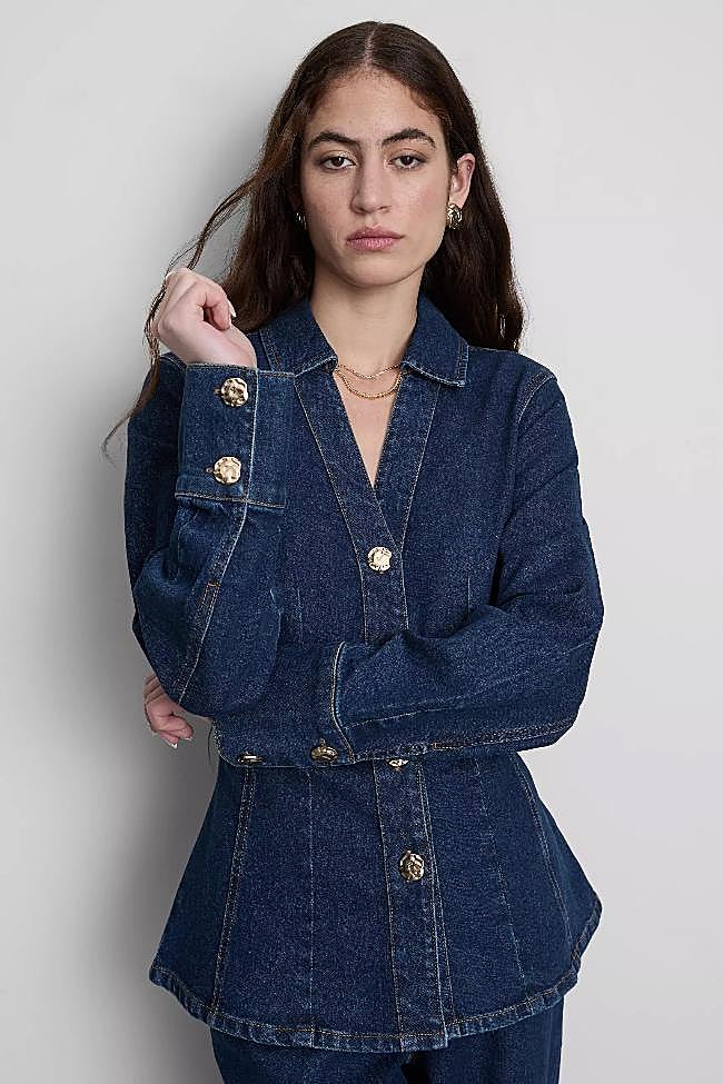 Camisa vaquera de Primark (22 euros)