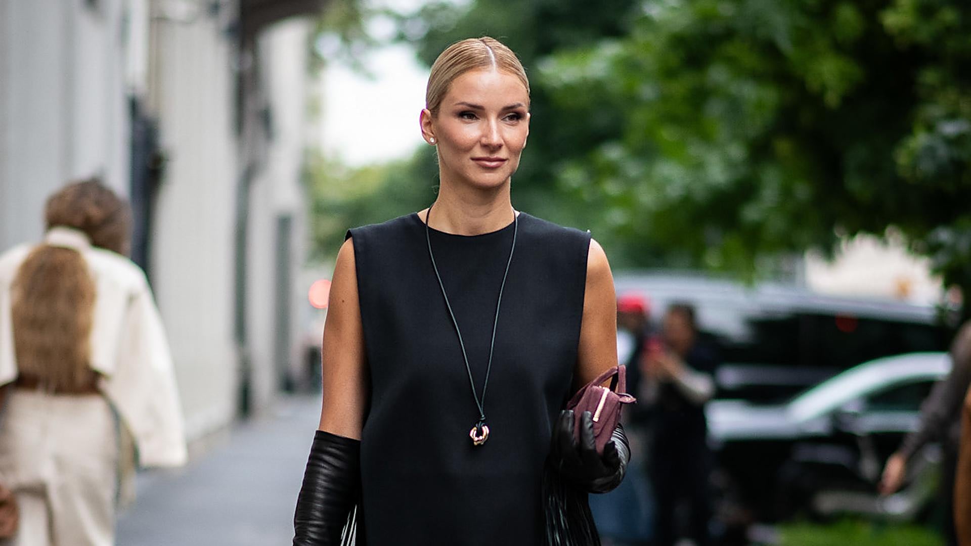 Ojos femeninos. Abierto, cerrado y llorando ojos de mujeres de color con  pestañas de lujo, pestañas perfectas, maquillaje chica colección vectorial  aislado Vector de stock #410711712 de ©tartila.stock.gmail.com, image size:1920x1080