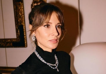 Alejandra Gere lleva un flequillo cortina.