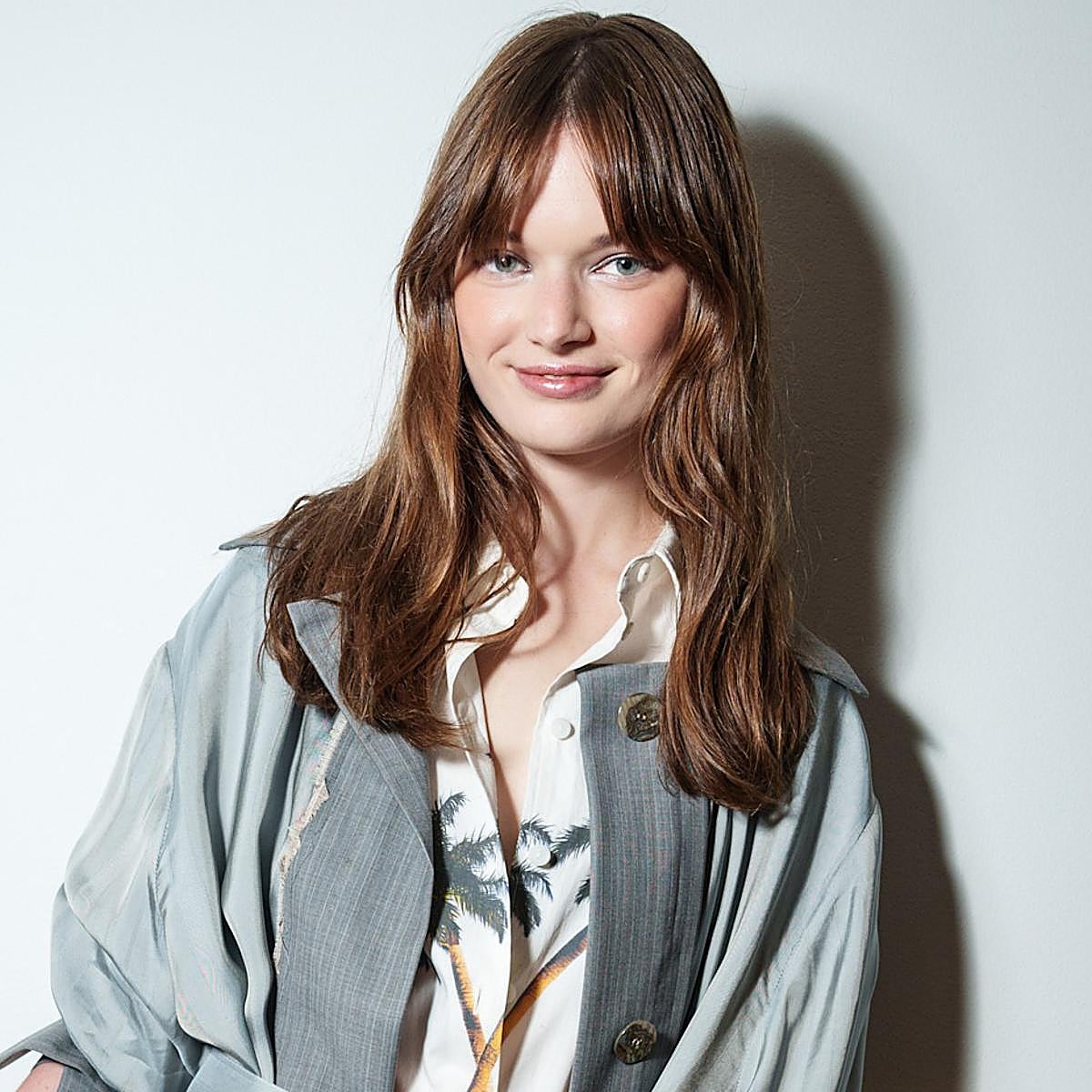 Mujer con melena cuidada