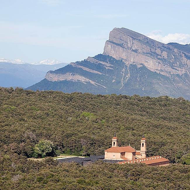 El Monasterio Nuevo de San Juan de la Peña es centro de interpretación y hospedería.
